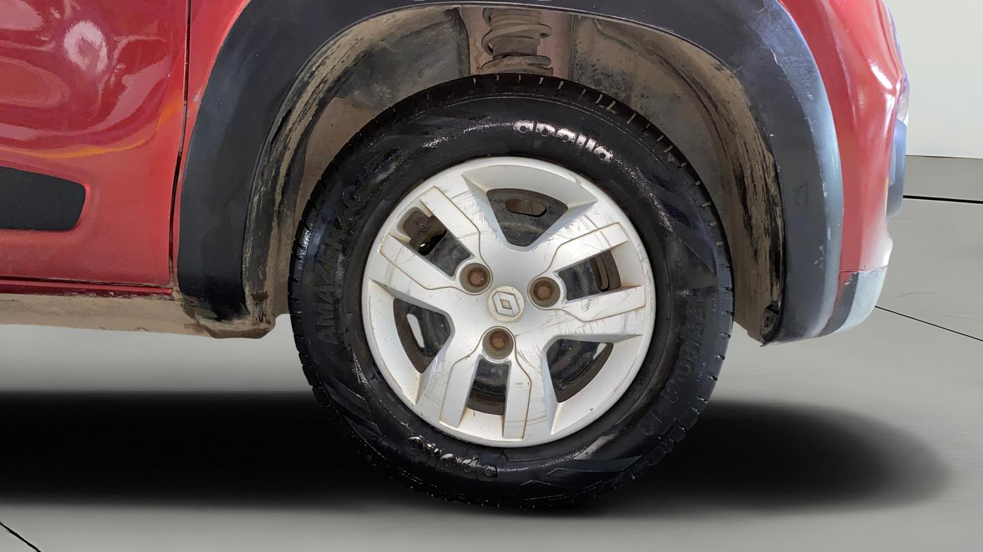 2018 Renault Kwid RXL, Petrol, Manual, 47,085 km, Right Front Wheel