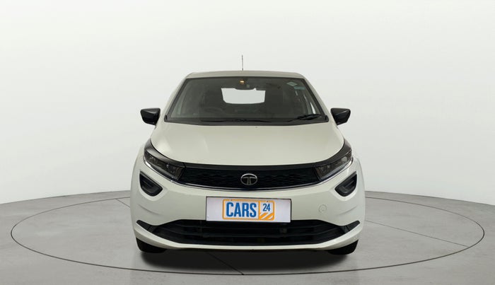 2024 Tata ALTROZ XM PLUS CNG, CNG, Manual, 10,647 km, Front