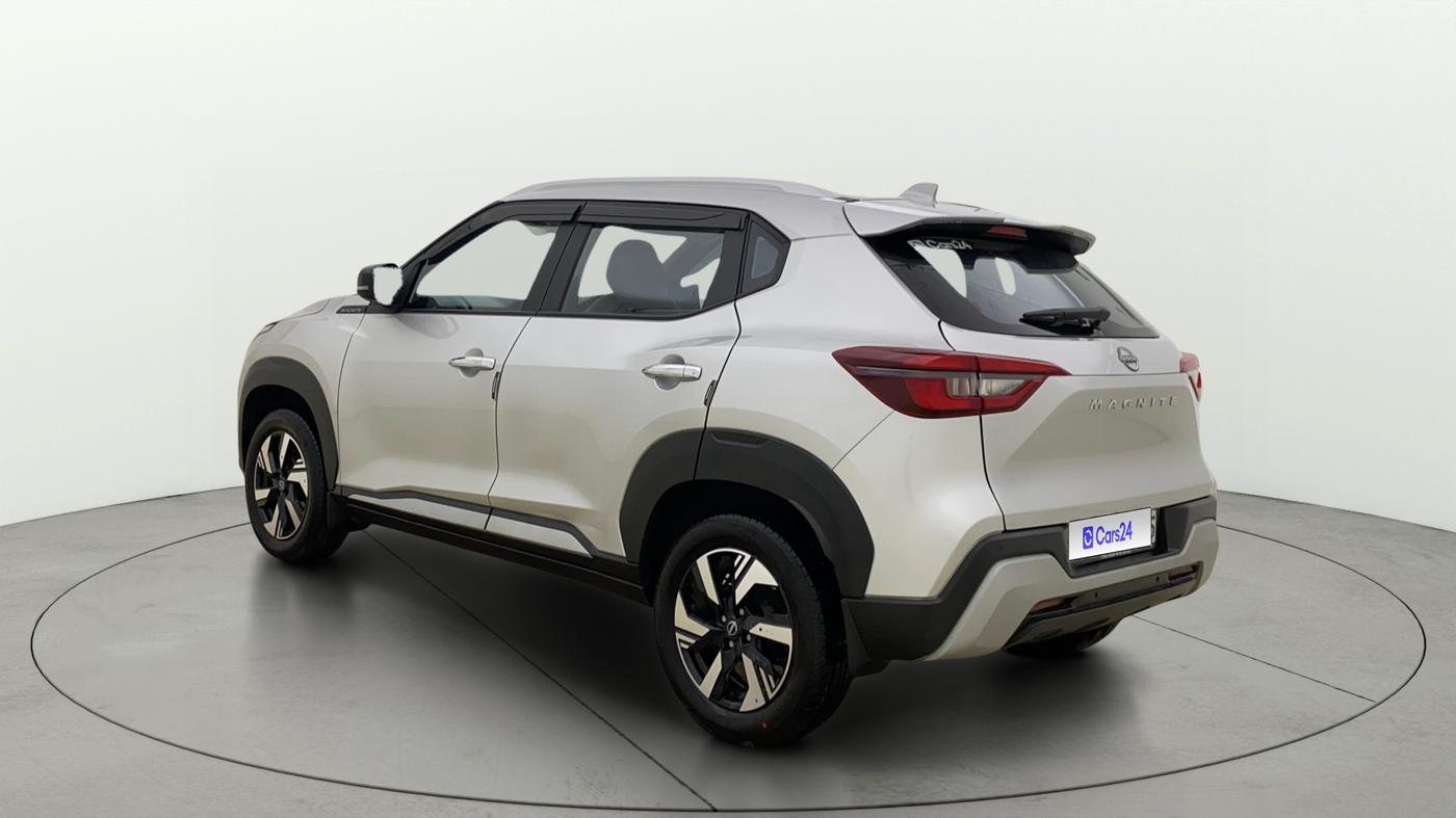 2025 Nissan MAGNITE N-Connecta B4D 1.0 Petrol MT, Petrol, Manual, 2,122 km, Left Back Diagonal