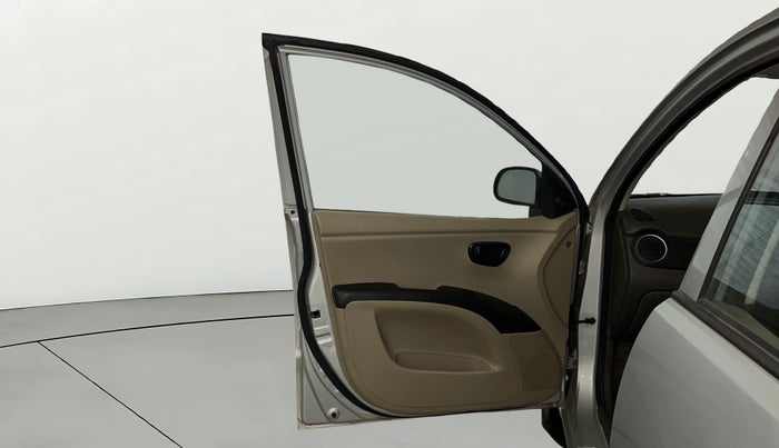 2014 Hyundai i10 MAGNA 1.1, Petrol, Manual, 23,765 km, LHS Front Door