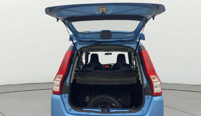 2022 Maruti New Wagon-R VXI 1.0, CNG, Manual, 70,104 km, Boot Door Open
