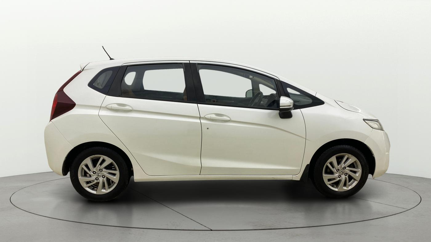 2018 Honda Jazz 1.2L I-VTEC V AT, CNG, Automatic, 1,19,214 km, Right Side View