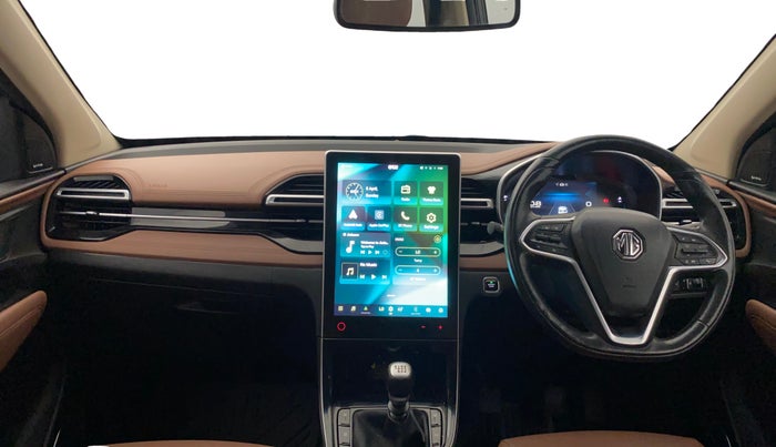 2023 MG HECTOR PLUS SHARP PRO 2.0 TURBO DIESEL 7 STR, Diesel, Manual, 74,430 km, Dashboard