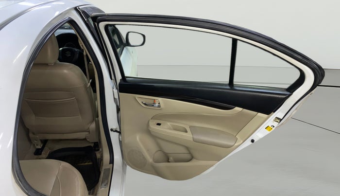 2017 Maruti Ciaz ZXI+, Petrol, Manual, 89,139 km, RHS Rear Door