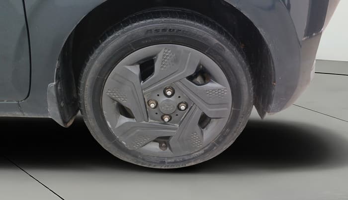 2022 Hyundai GRAND I10 NIOS MAGNA CORPORATE EDITION 1.2 KAPPA VTVT, Petrol, Manual, 18,321 km, Right Front Wheel