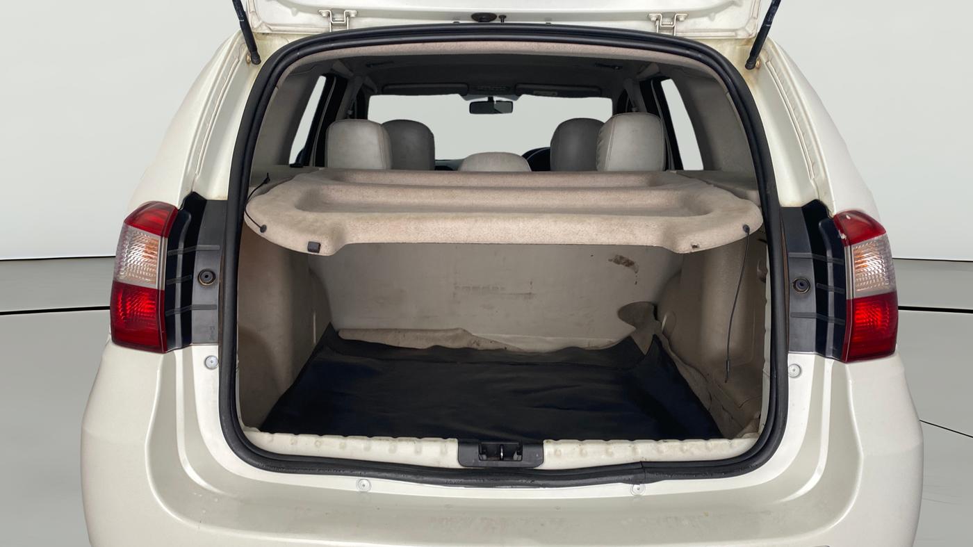 2013 Nissan Terrano XL D THP 110 PS, Diesel, Manual, 1,09,397 km, Boot Open Zoomed View