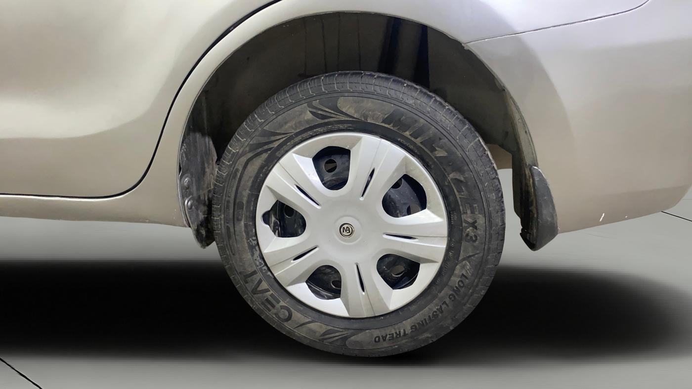 2021 Maruti Dzire VXI, Petrol, Manual, 1,37,911 km, Left Rear Wheel