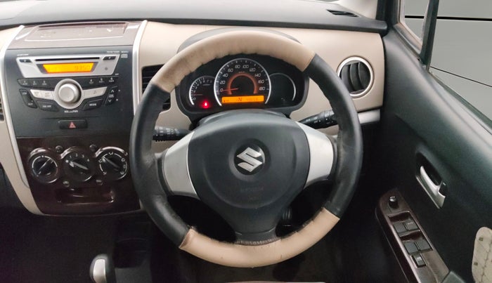2016 Maruti Wagon R 1.0 VXI AMT, Petrol, Automatic, 49,646 km, Steering Wheel Close Up