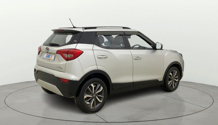 2020 Mahindra XUV300 W8 (O) 1.2 PETROL, Petrol, Manual, 1,03,497 km, Right Back Diagonal