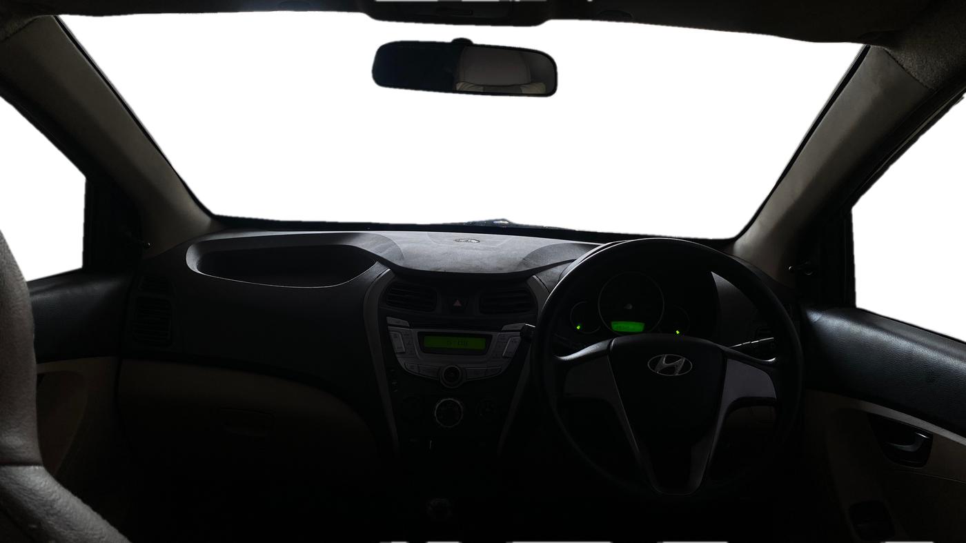 2017 Hyundai Eon SPORTZ, Petrol, Manual, 89,345 km, Dashboard