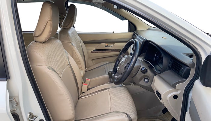 2020 Maruti Ertiga VXI SHVS, Petrol, Manual, 87,675 km, Right Side Front Door Cabin