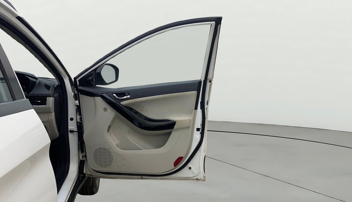 2022 Tata NEXON XZ PLUS (HS) PETROL, Petrol, Manual, 28,620 km, RHS Front Door