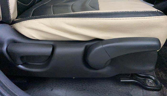 2022 Honda Jazz 1.2L I-VTEC V, Petrol, Manual, 59,431 km, Driver Side Adjustment Panel