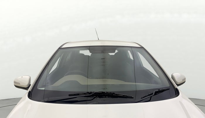 2017 Hyundai Elite i20 SPORTZ 1.2, Petrol, Manual, 73,081 km, Front Windshield