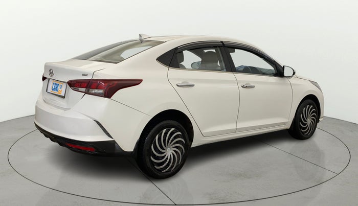 2022 Hyundai Verna SX 1.5 VTVT, Petrol, Manual, 52,780 km, Right Back Diagonal