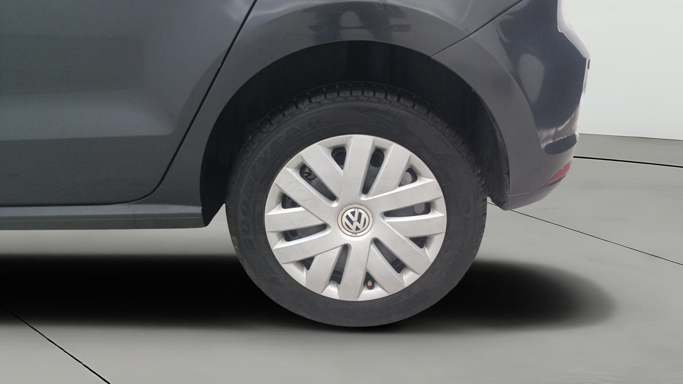 2015 Volkswagen Polo COMFORTLINE 1.2 Diesel, Diesel, Manual, 77,067 km, Left Rear Wheel