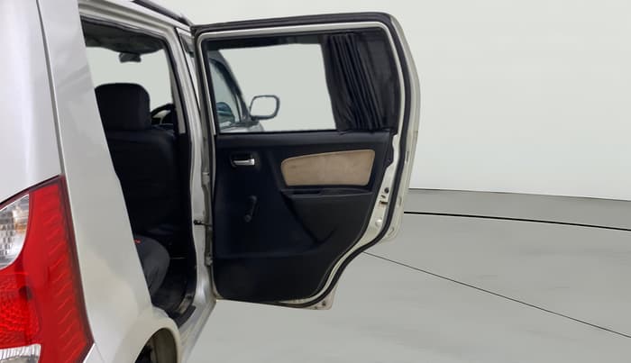 2018 Maruti Wagon R 1.0 LXI CNG, CNG, Manual, 77,632 km, RHS Rear Door