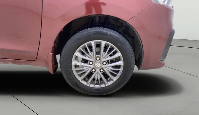 2019 Maruti Ertiga ZDI+ 1.5, Diesel, Manual, 1,28,670 km, Right Front Wheel