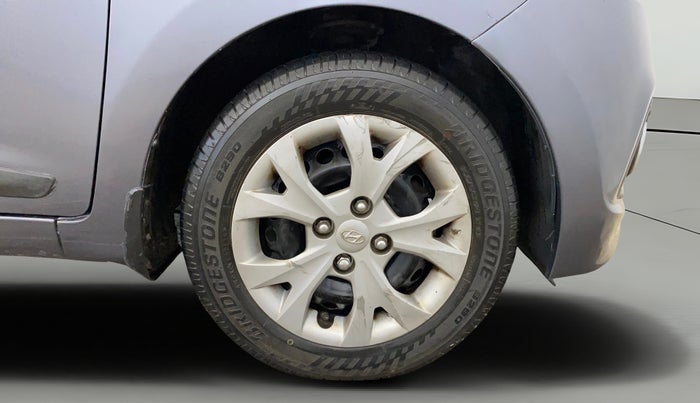 2015 Hyundai Grand i10 SPORTZ 1.2 KAPPA VTVT, Petrol, Manual, 57,837 km, Right Front Wheel