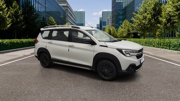 2019 Maruti XL6 ALPHA AT, Petrol, Automatic, 97,081 km, Right Front Diagonal