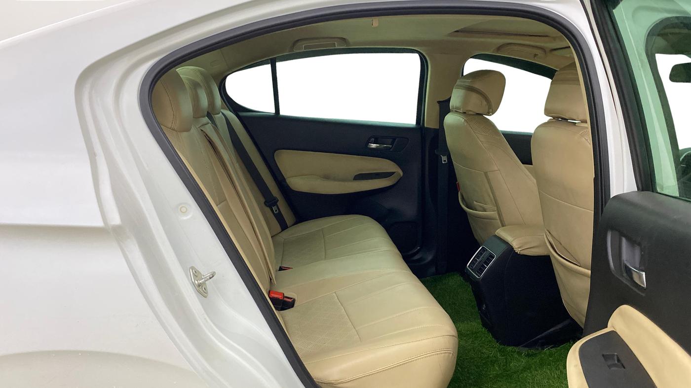 2021 Honda City 1.5L I-VTEC VX, Petrol, Manual, 39,384 km, Right Side Rear Door Cabin