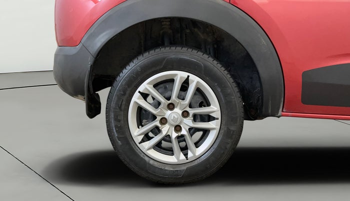 2020 Renault TRIBER RXL MT, Petrol, Manual, 59,676 km, Right Rear Wheel