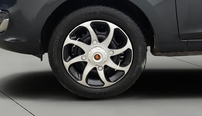 2017 Tata Zest XMS PETROL, Petrol, Manual, 58,615 km, Left Front Wheel