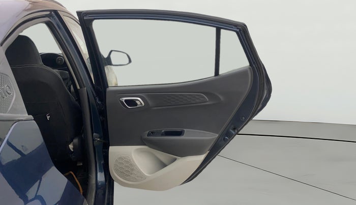 2020 Hyundai GRAND I10 NIOS SPORTZ AMT 1.2 KAPPA VTVT, Petrol, Automatic, 1,33,572 km, RHS Rear Door