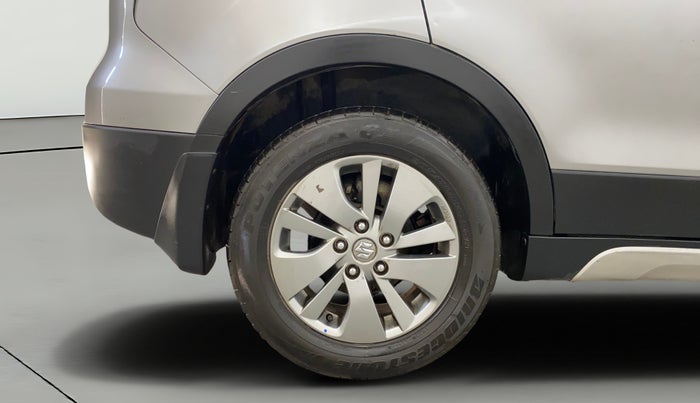 2016 Maruti S Cross ZETA 1.3, Diesel, Manual, 52,789 km, Right Rear Wheel