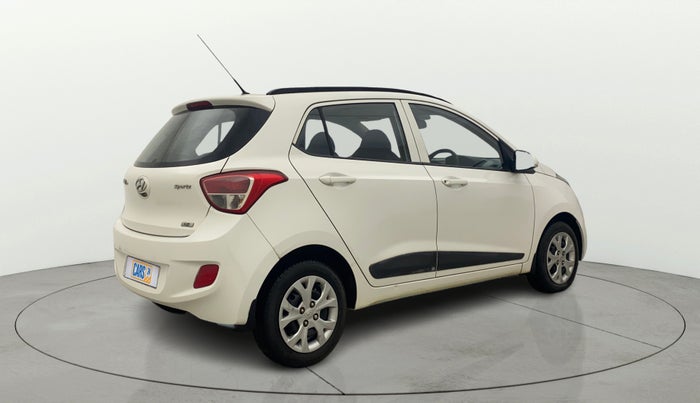 2015 Hyundai Grand i10 SPORTZ 1.2 KAPPA VTVT, Petrol, Manual, 49,022 km, Right Back Diagonal