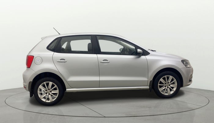 2017 Volkswagen Polo HIGHLINE1.2L, Petrol, Manual, 40,889 km, Right Side View