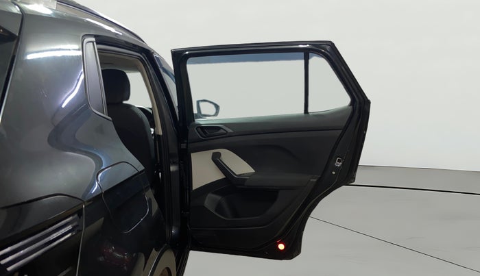 2023 Volkswagen TAIGUN COMFORTLINE 1.0 TSI MT, Petrol, Manual, 12,833 km, RHS Rear Door