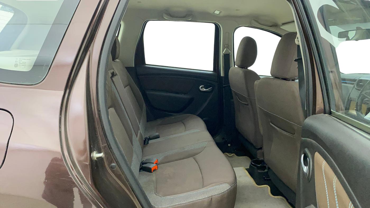 2020 Renault Duster RXZ 1.3 TURBO PETROL MT, Petrol, Manual, 60,373 km, Right Side Rear Door Cabin
