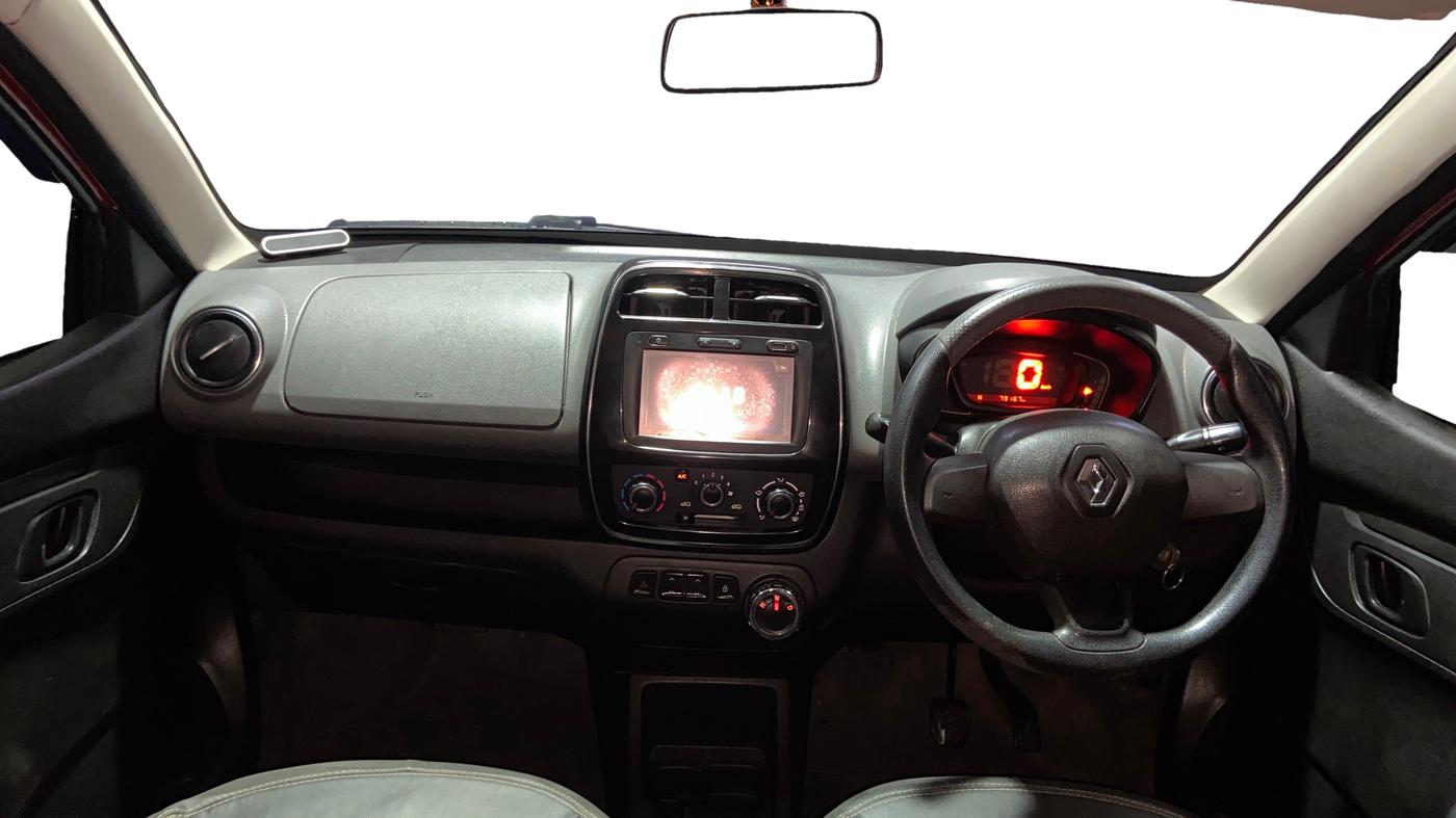 2017 Renault Kwid RXT 1.0 AMT (O), Petrol, Automatic, 79,156 km, Dashboard