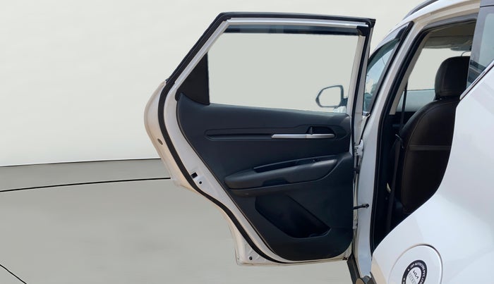 2022 KIA SONET HTK PLUS 1.2, Petrol, Manual, 25,583 km, LHS Rear Door