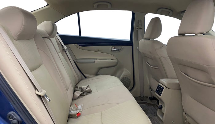 2017 Maruti Ciaz DELTA 1.4 AT PETROL, Petrol, Automatic, 89,074 km, Right Side Rear Door Cabin