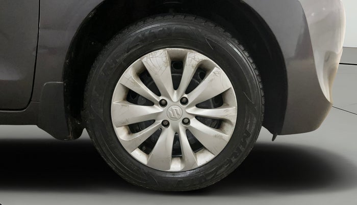 2017 Maruti Baleno DELTA PETROL 1.2, Petrol, Manual, 54,734 km, Right Front Wheel