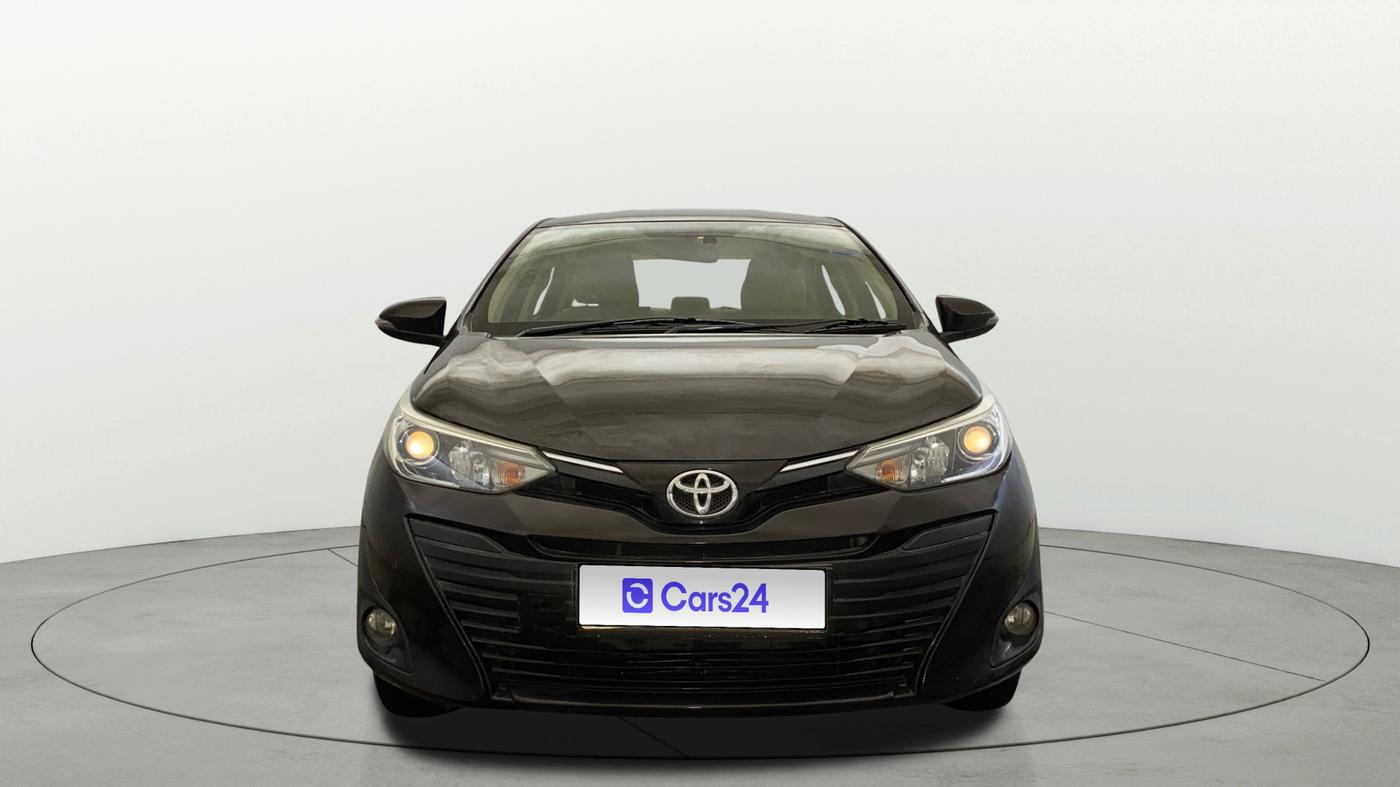 2018 Toyota YARIS V MT, Petrol, Manual, 97,410 km, Front