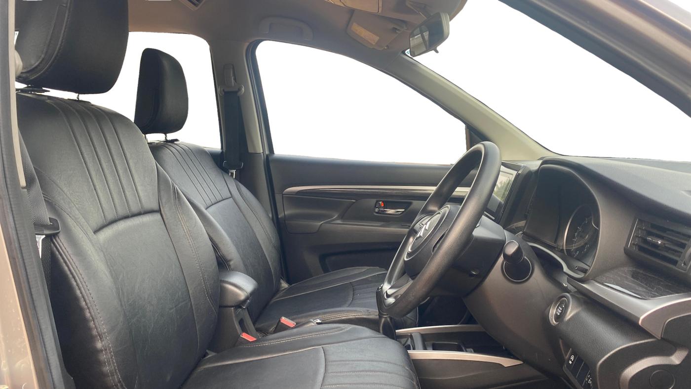 2021 Maruti XL6 ZETA MT, Petrol, Manual, 12,211 km, Right Side Front Door Cabin