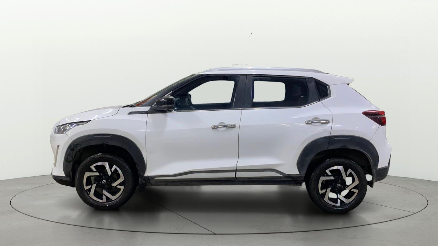 2022 Nissan MAGNITE XV PREMIUM, Petrol, Manual, 13,694 km, Left Side