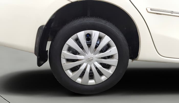 2013 Toyota Etios G, Petrol, Manual, 43,555 km, Right Rear Wheel