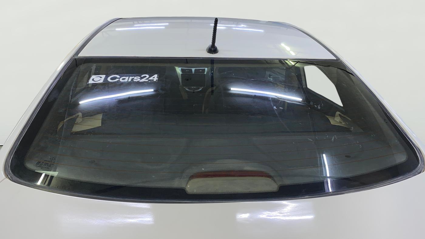 2015 Hyundai Verna 1.6 VTVT S, Petrol, Manual, 66,673 km, Rear Windshield