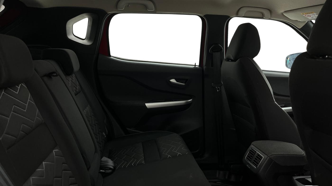 2023 Nissan MAGNITE XV PREMIUM TURBO CVT, Petrol, Automatic, 8,255 km, Right Side Rear Door Cabin