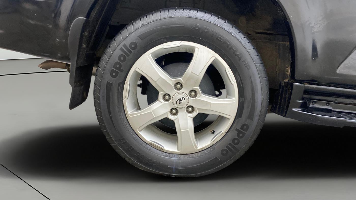 2022 Mahindra Scorpio S11 2WD, Diesel, Manual, 28,756 km, Right Rear Wheel