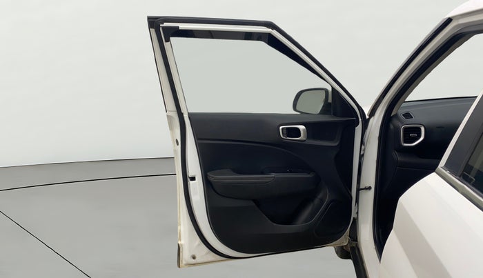 2021 Hyundai VENUE SX 1.0 (O) TURBO IMT, Petrol, Manual, 57,683 km, LHS Front Door