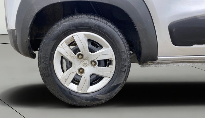 2018 Renault Kwid RXL, CNG, Manual, 40,094 km, Right Rear Wheel