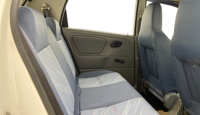 2013 Maruti Alto K10 LXI, Petrol, Manual, 90,391 km, Right Side Rear Door Cabin