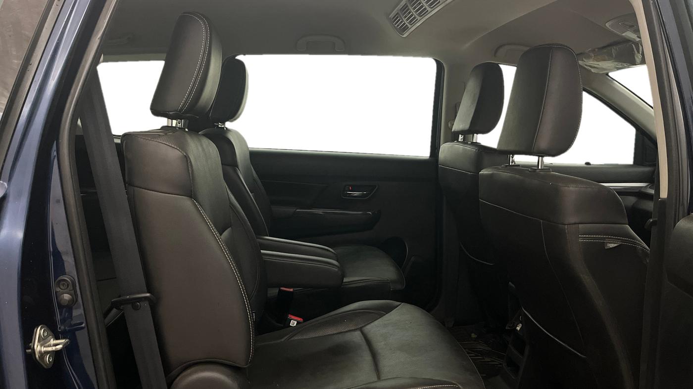 2022 Maruti XL6 ALPHA AT, Petrol, Automatic, 62,732 km, Right Side Rear Door Cabin