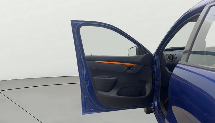 2017 Renault Kwid CLIMBER 1.0 AMT, Petrol, Automatic, 36,771 km, LHS Front Door