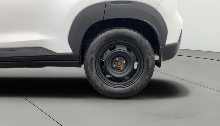 2021 Nissan MAGNITE XL, Petrol, Manual, 93,306 km, Left Rear Wheel